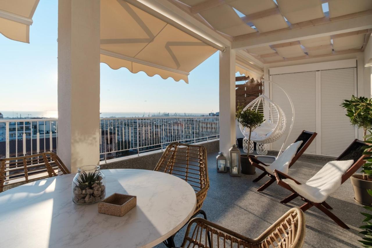 Home Is Salonic Exterior foto